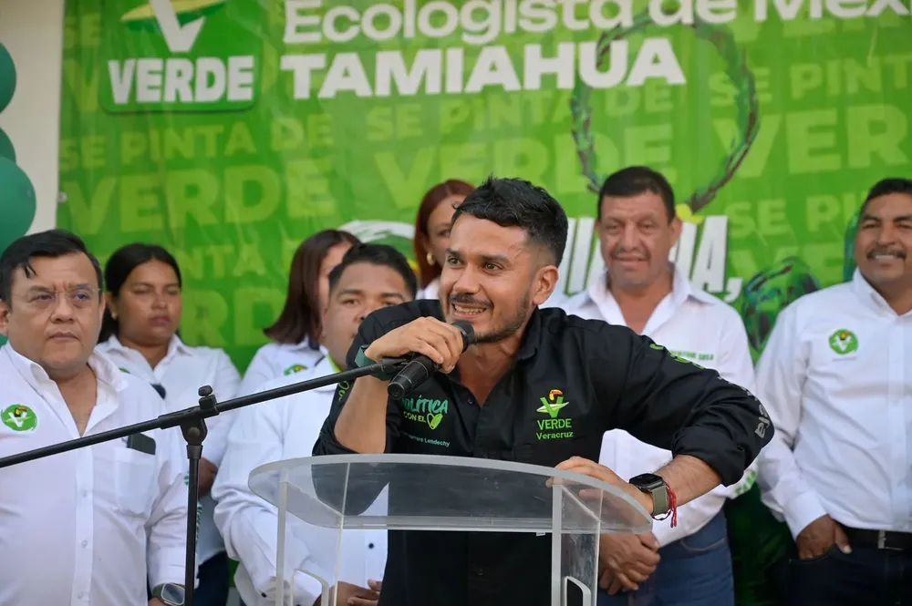 ac7fffcb-da52-485c-b0ce-28f1a2a279b2