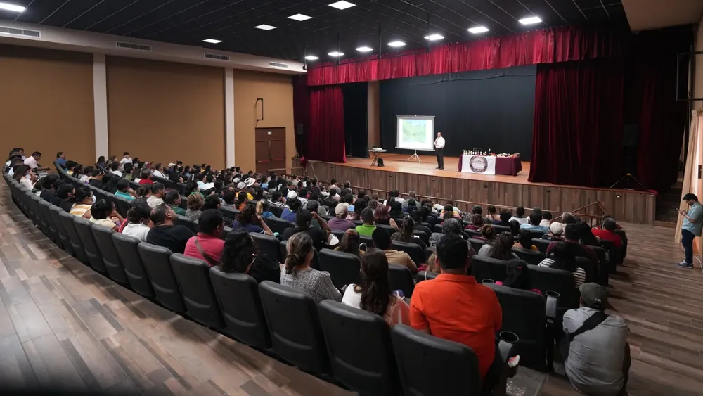 d1030ab4-1532-448a-af82-3623a0d07d6d