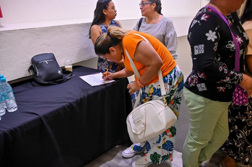 a1db5f3c-c99b-4345-9e55-80968da93a3d