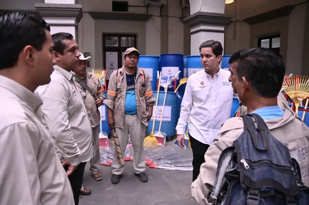 47bb5271-8f62-43c9-a5be-a994592f65d5