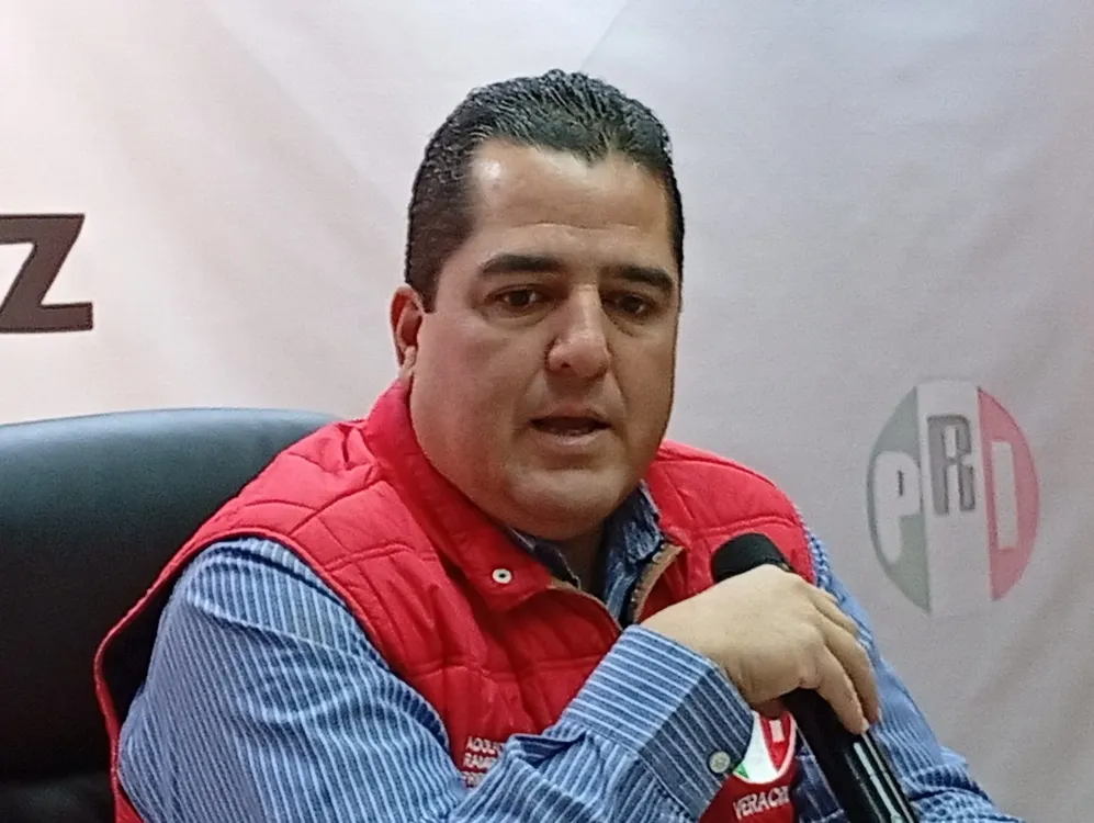 Adolfo ramires Arana